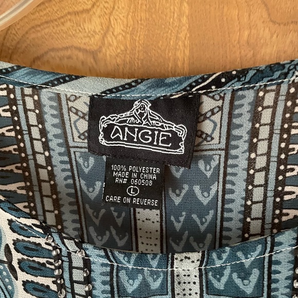 Top - Picture 3 of 3